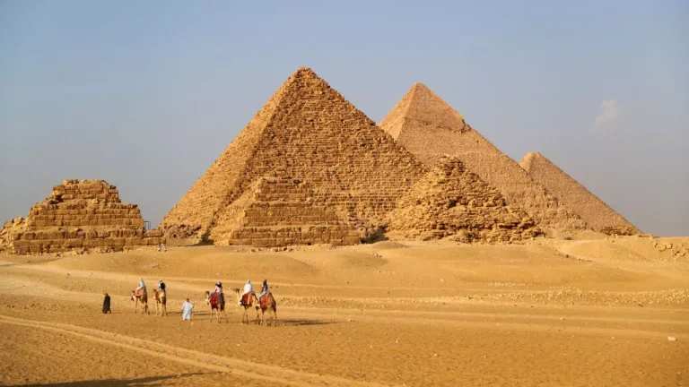 3 Days Cairo and White Desert from Hurghada