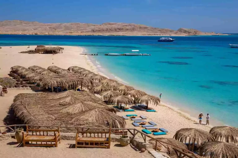 Paradise and Giftun Island Tour from Hurghada