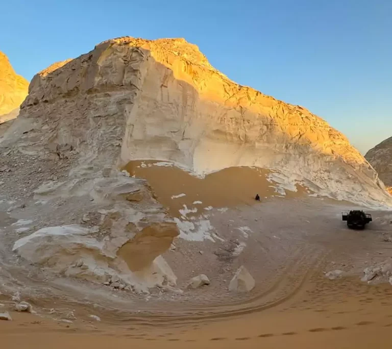 9 Days Cairo, White Desert, Aswan and Luxor Package