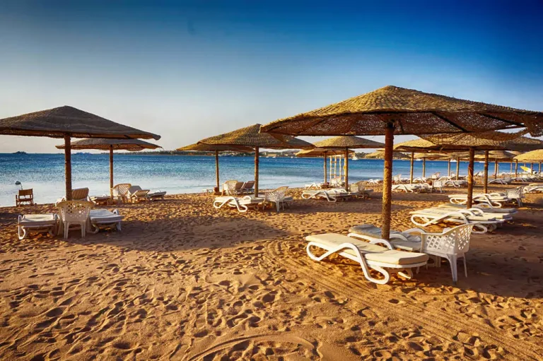 Explore Egypt in 14 Days Tour for Seniors