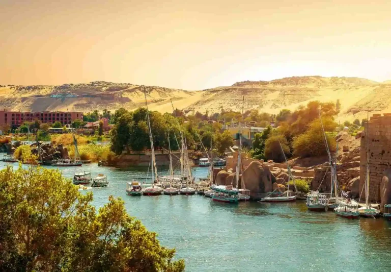 8 Days Cairo, Aswan, Luxor Senior Package