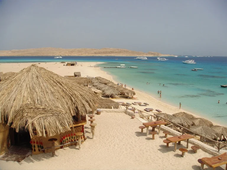 Paradise Island Trip from El Gouna