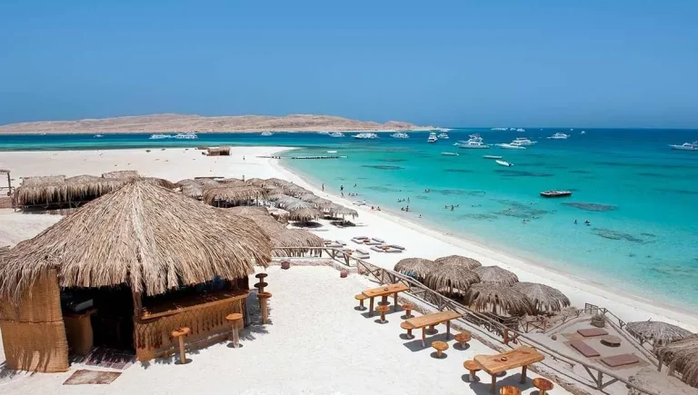 Senior Tour Cairo, Luxor, Aswan and Marsa Alam