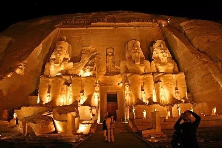 Tour to Abu Simbel and High Dam