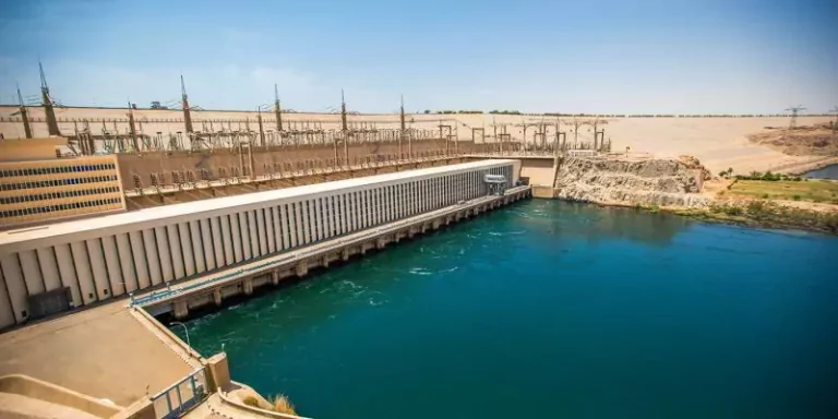 Tour to Abu Simbel and High Dam
