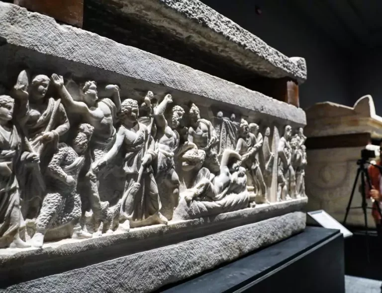 Greco Roman Museum and Alexandria Sites from Alexandria Port