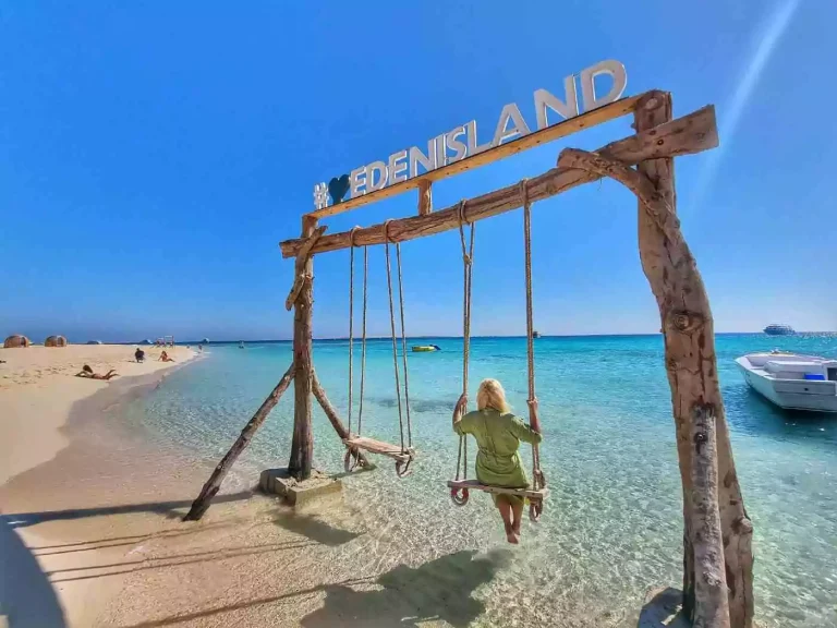 Eden Island Snorkeling Day Trip from Makadi Bay