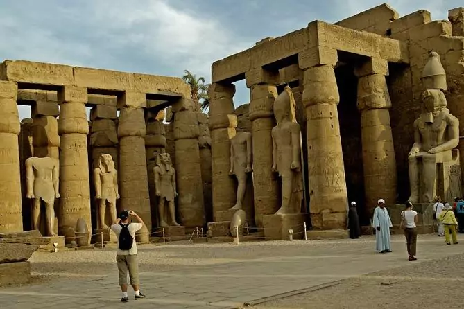 4 Days Nile Cruise from Aswan to Luxor