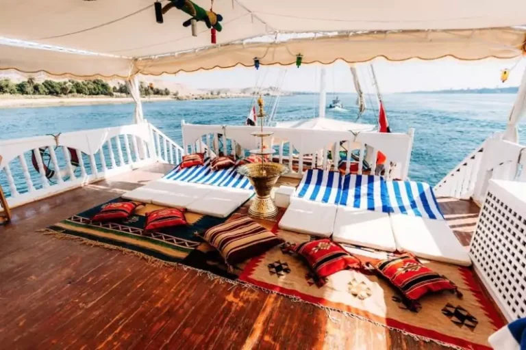 3 Nights Dahabiya Nile River Cruise Aswan to Luxor