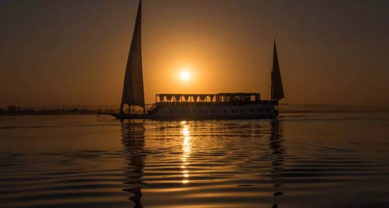 Private 5 Days Dahabiya Nile Cruise Luxor to Aswan