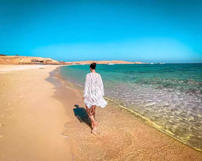 Eden Island Snorkeling Trip from El Gouna