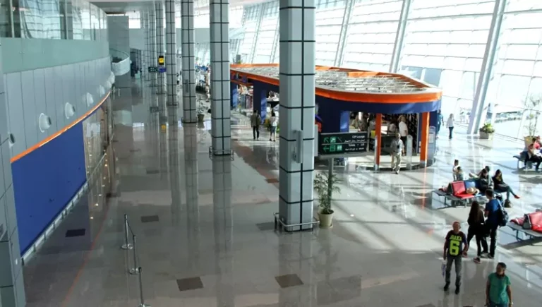 Private Transfer from Port Ghalib to Hurghada Airport