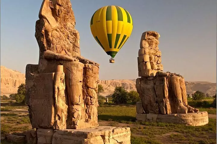 2 Days Luxor from Hurghada with Hot Air Balloon