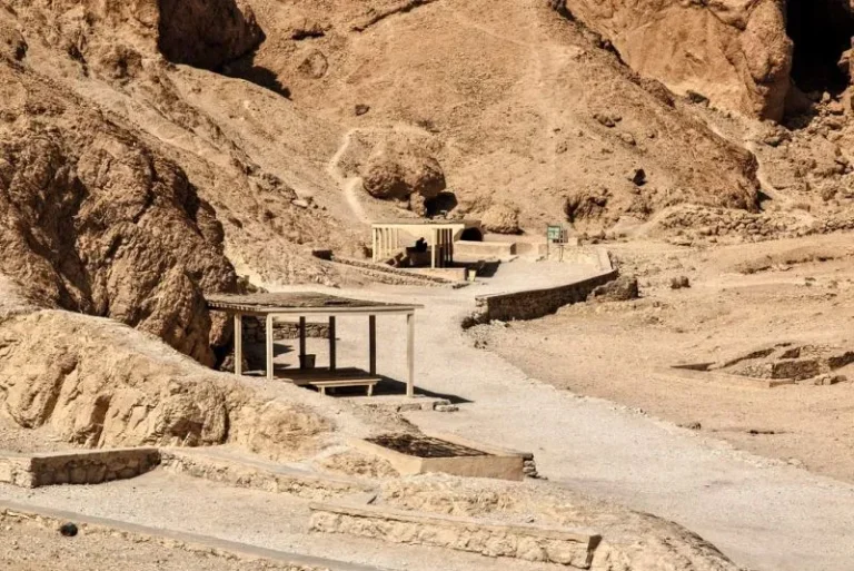 2 Days Luxor East and West Bank from Hurghada