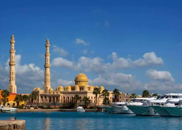 13-Day honeymoon package to Cairo, Aswan, Luxor, and Hurghada