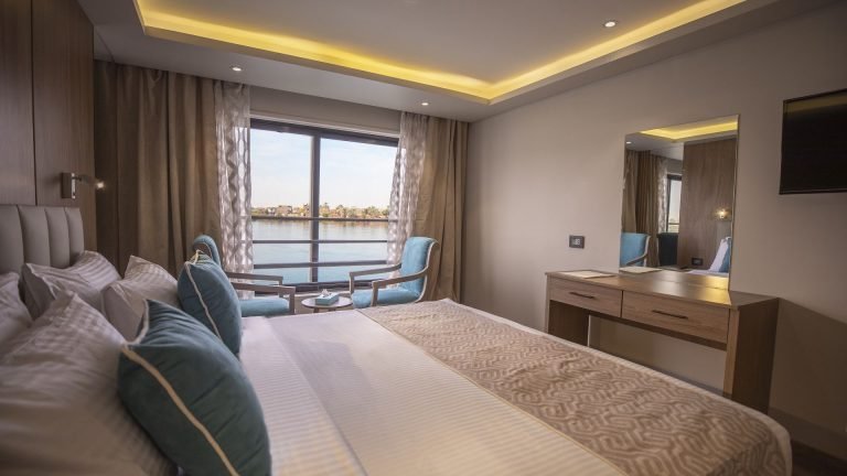 8 Days Luxury  Nile River Cruise – MS Semiramis II