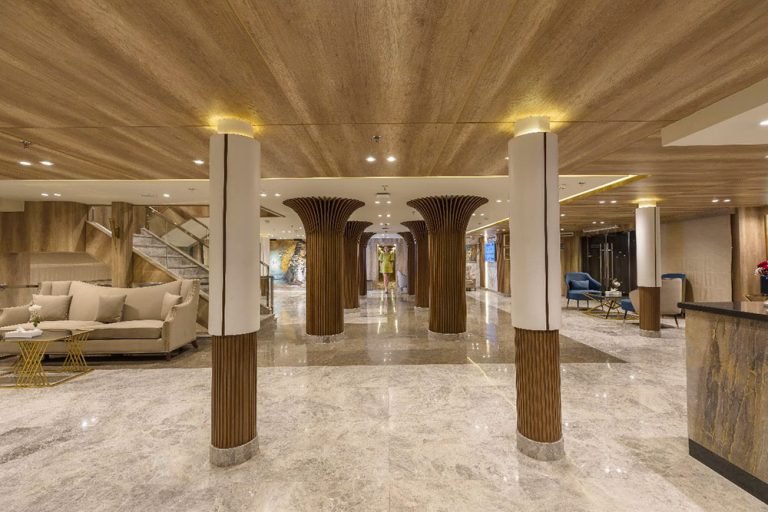 5 Days Luxury on the Elite Nile Cruise from Luxor to Aswan