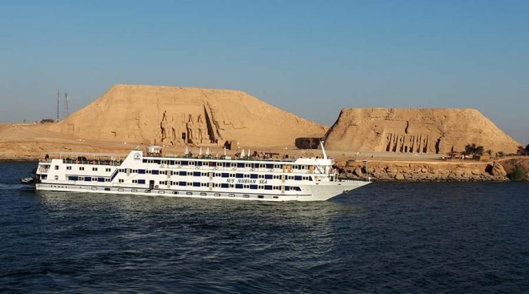 4 Day Nile Cruise: Semiramis II Cruise from Aswan to Luxor