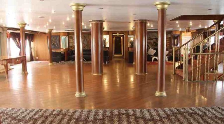 4 Days  Elite Nile Cruise from Aswan to Luxor