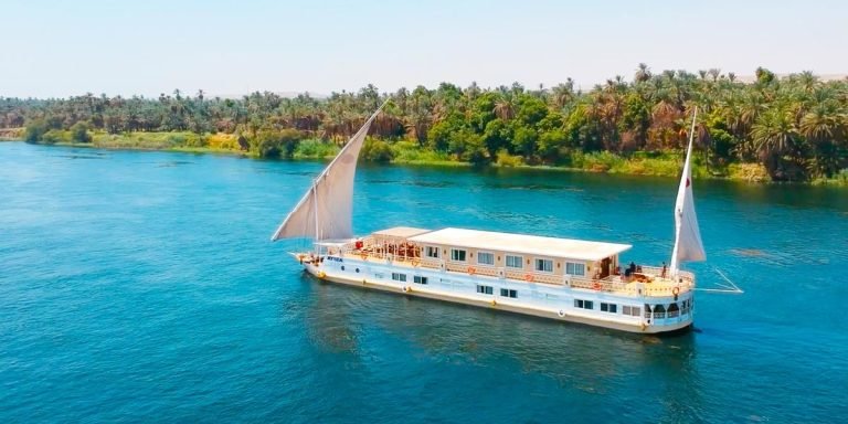 12 Days in Cairo, Luxor and Aswan with Dahabiya Luxury tour