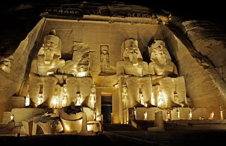 14 Days Hurghada vacation package to Luxor and Aswan with Nile cruise